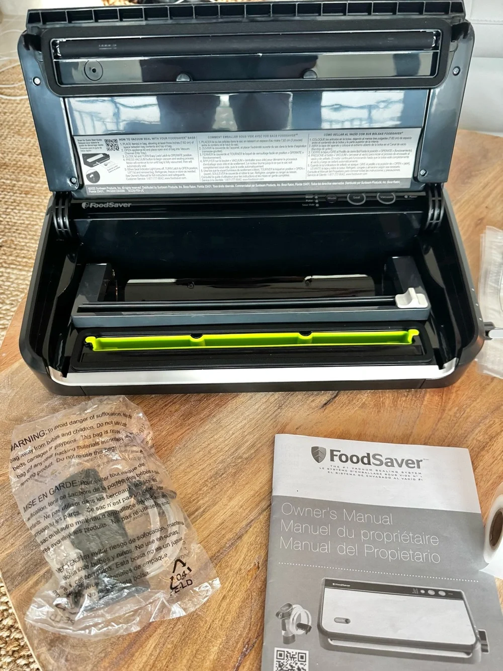 FoodSaver Vacuum Sealing System